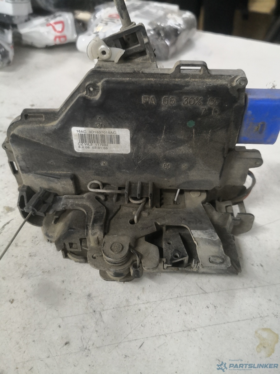 Broasca usa dreapta fata VOLKSWAGEN CADDY (6K9, 9E7, 9E9) [ 2002 - 2009 ] OEM 3d1837016ac
