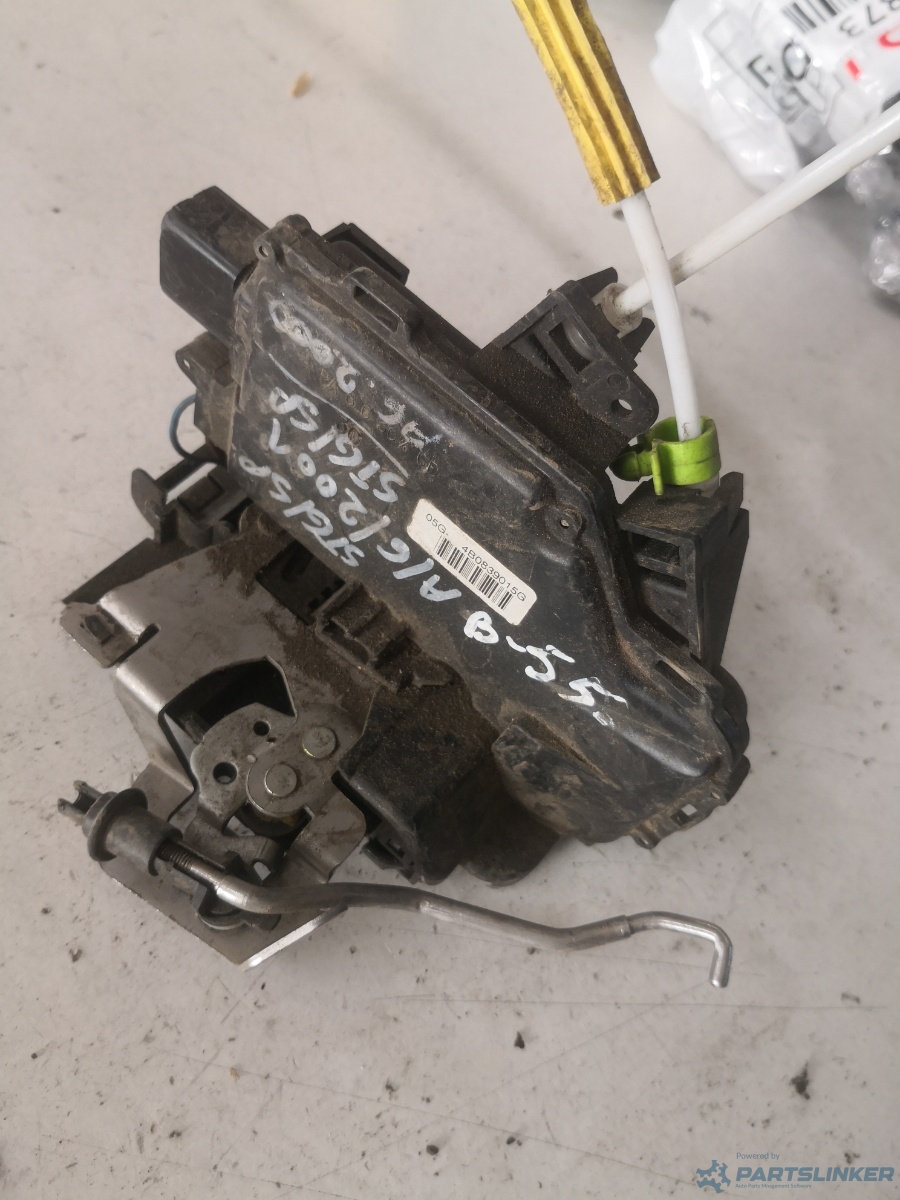 Broasca usa stanga spate VOLKSWAGEN GOLF V (1K1) [ 2003 - 2009 ] OEM 4b0839015g