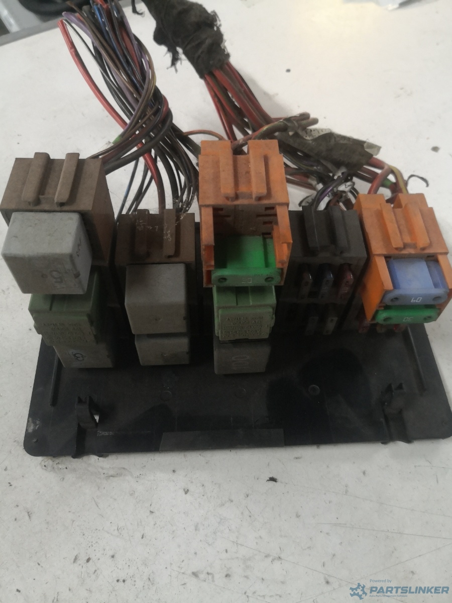Panou sigurante VOLKSWAGEN LT 2005 OEM 0448361330