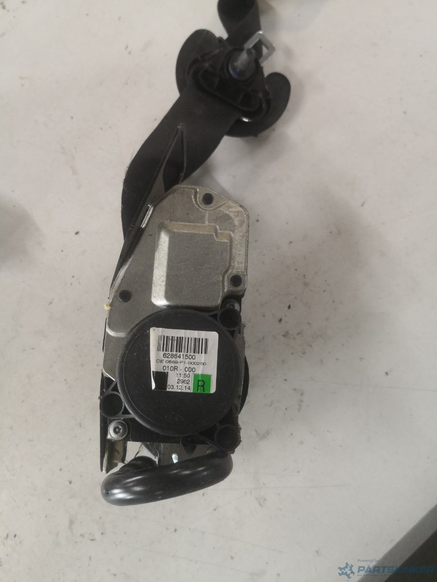 Centura siguranta dreapta fata BMW X5 III (F15, F85) [ 2012 - 2018 ] OEM 628641500