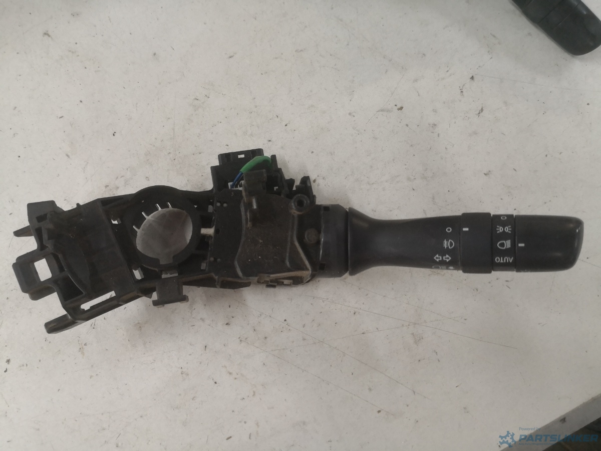 Maneta semnalizare LEXUS CT (ZWA10_) [ 2010 - > ] OEM 173832