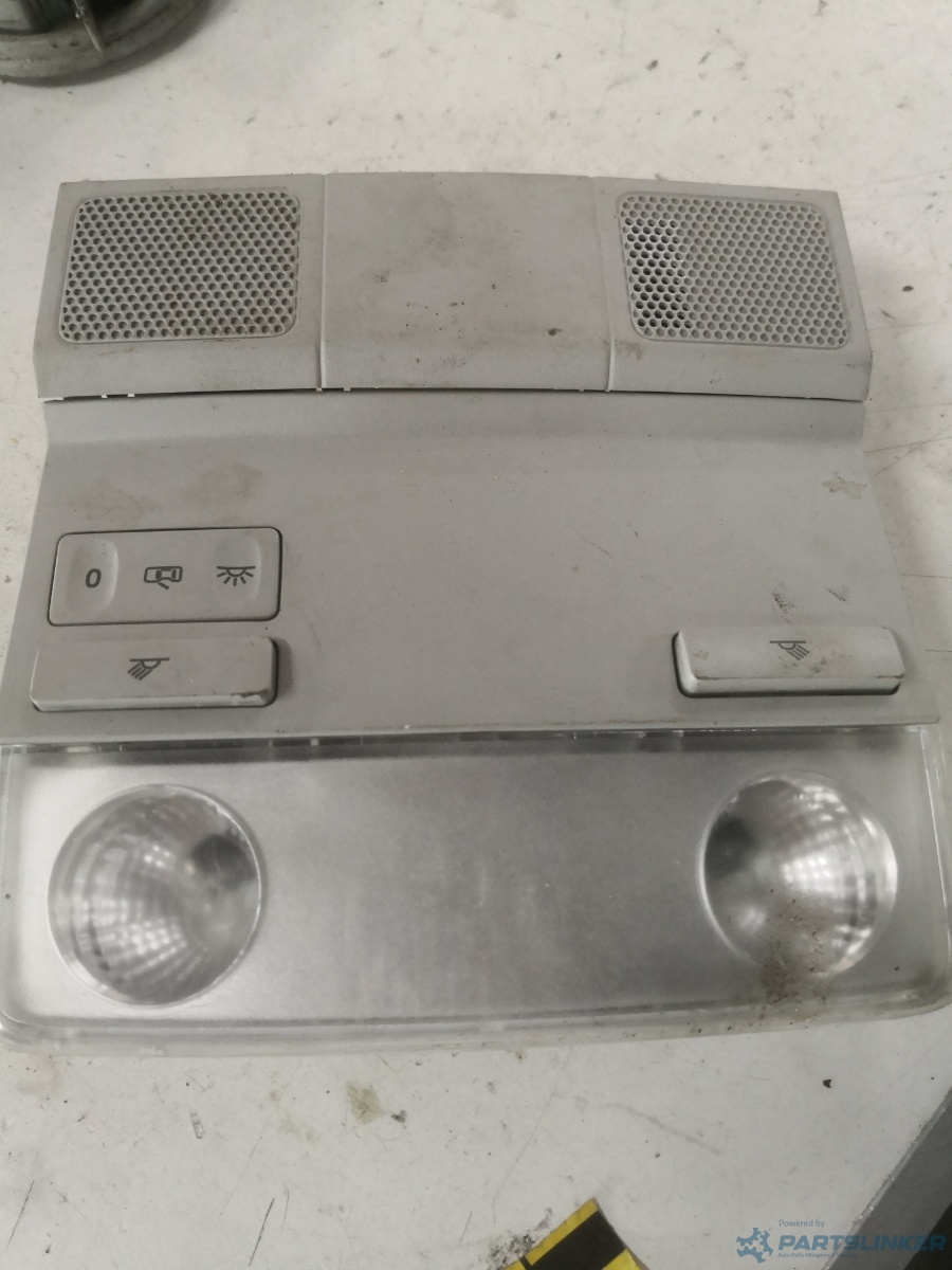 Lampa plafon VOLKSWAGEN GOLF VI (5K1) [ 2008 - 2013 ] OEM 1k0947133d