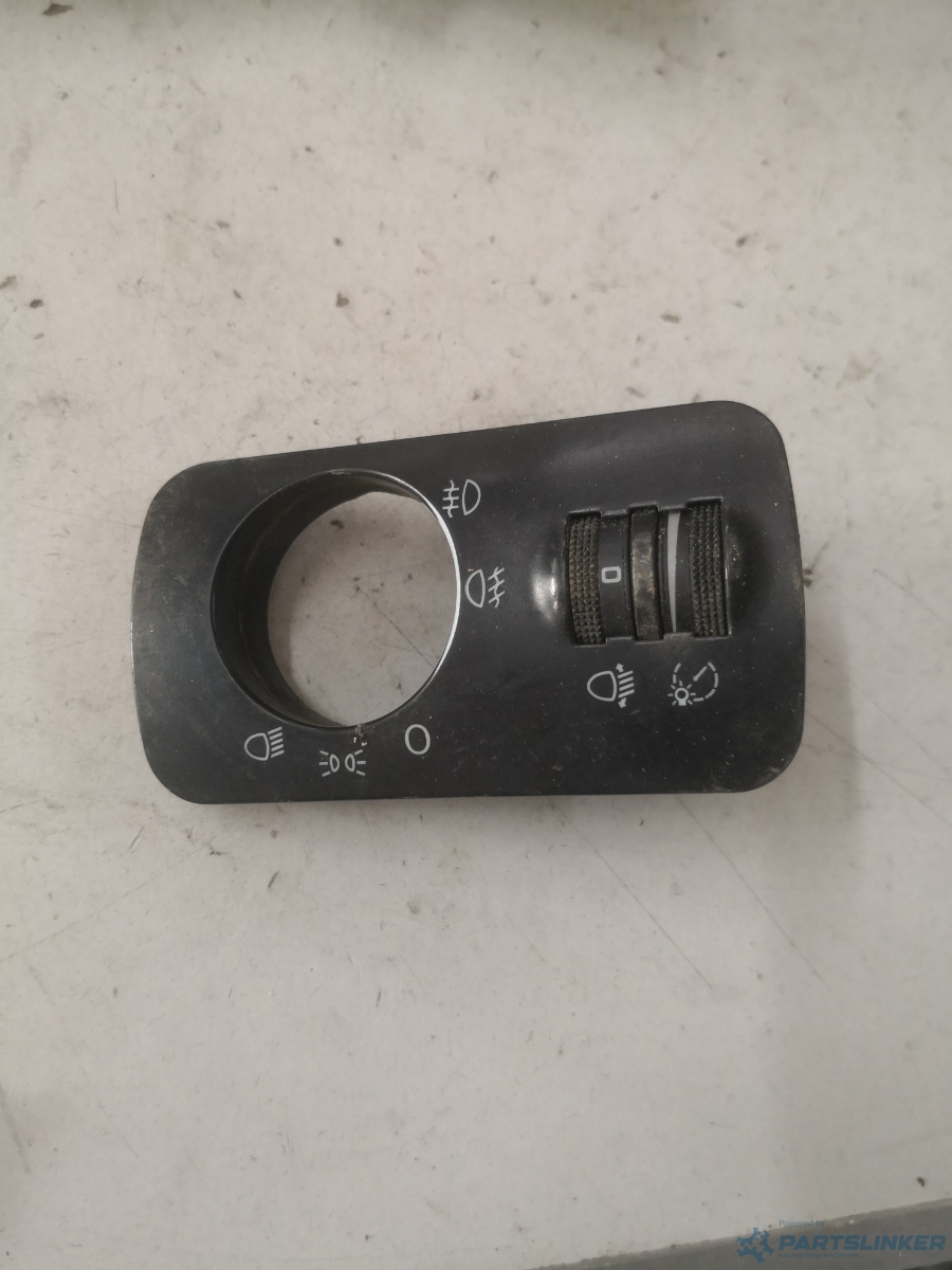 Reglaj faruri VOLKSWAGEN GOLF V (1K1) [ 2003 - 2009 ]