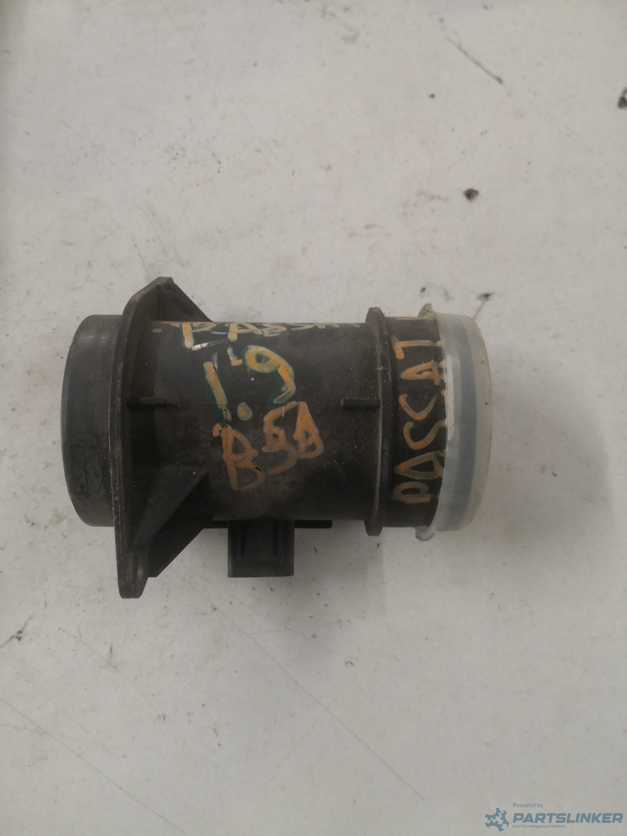Debitmetru aer VOLKSWAGEN PASSAT Estate (3B5) [ 1997 - 2001 ] TDI (AVB) 74KW|101HP OEM 71822101