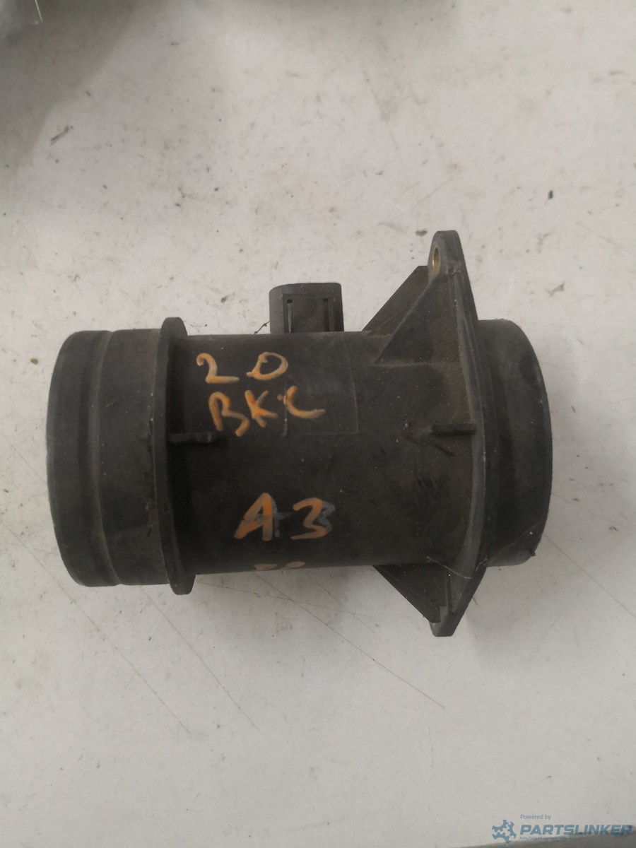 Debitmetru aer AUDI A3 II (8P1) [ 2003 - 2013 ] TDI (BKC, BLS, BXE) 77KW|105HP OEM 71822101