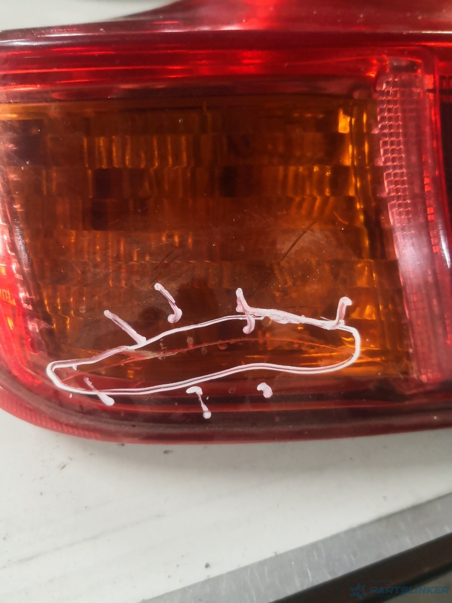Lampa spate / stop stanga spate NISSAN JUKE (F15) [ 2010 - > ] CU DEFECT – foto 3