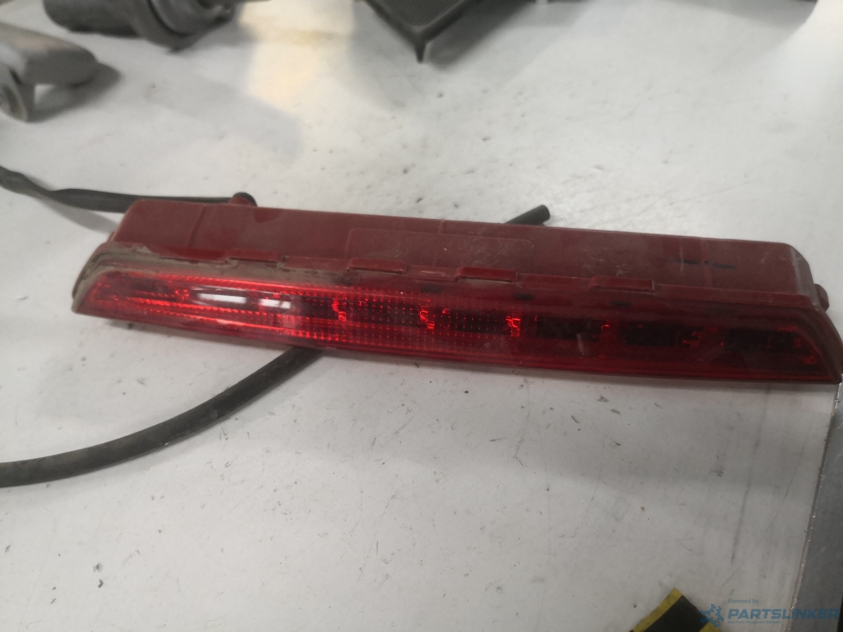 Lampa spate / stop bara spate CATADIOPTRU KIA SPORTAGE (QL, QLE) [ 2015 - > ] OEM 92700f100