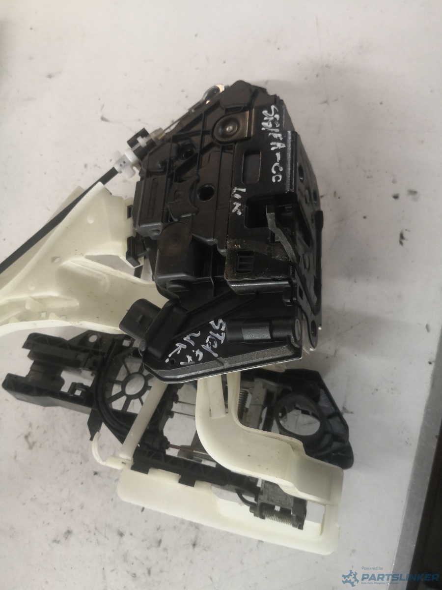 Broasca usa stanga fata VOLKSWAGEN PASSAT CC (357) [ 2008 - 2012 ] OEM 5n2837015c – foto 2