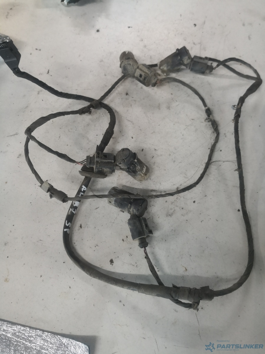 Senzori parcare spate AUDI A4 III (8EC, B7) [ 2004 - 2008 ] OEM 68750812