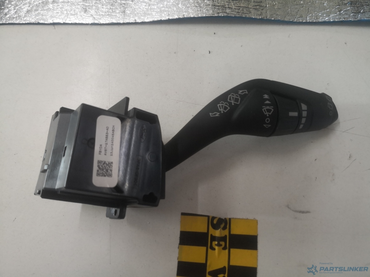 Maneta stergatoare FORD FOCUS III Saloon [ 2010 - > ] OEM Av6t17a553ad
