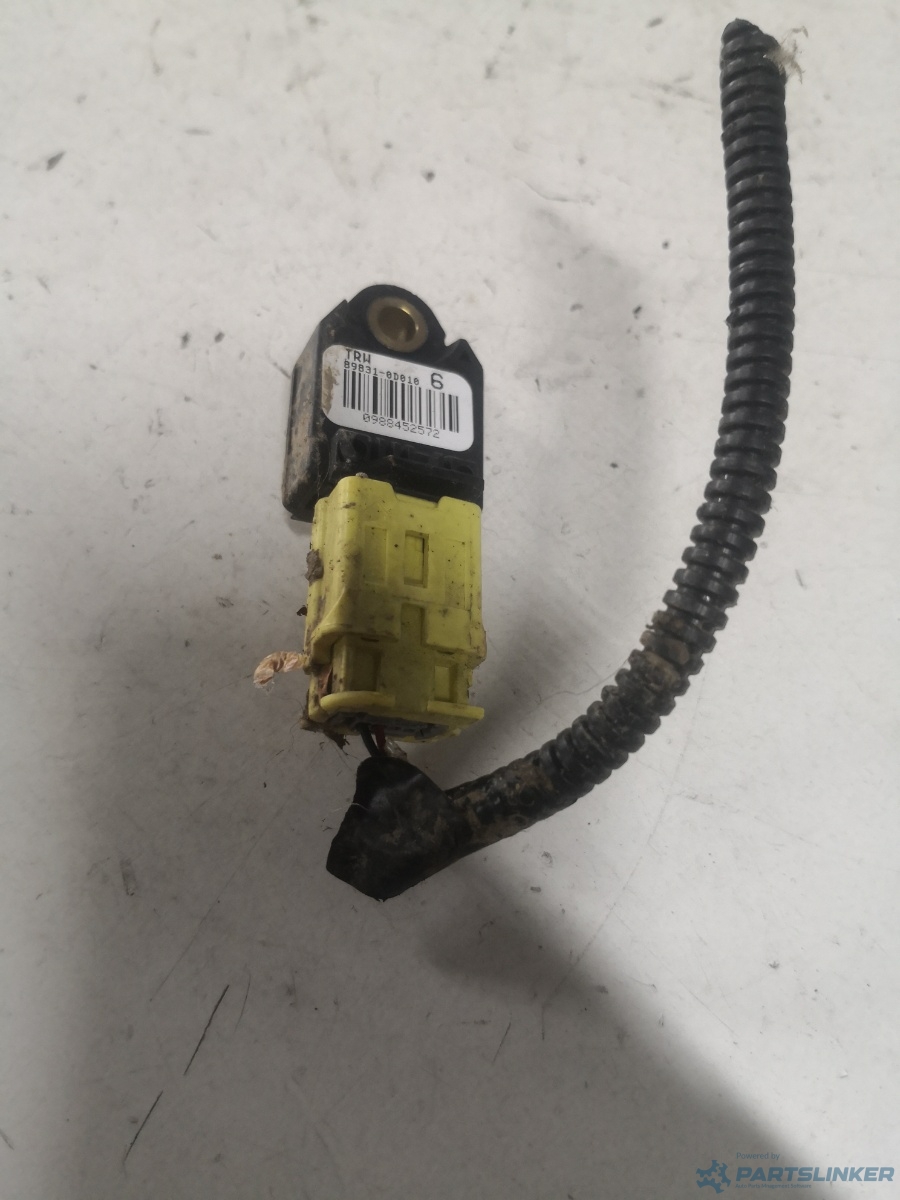Senzor impact airbag TOYOTA YARIS (_P9_) [ 2005 - > ] OEM 898310d010