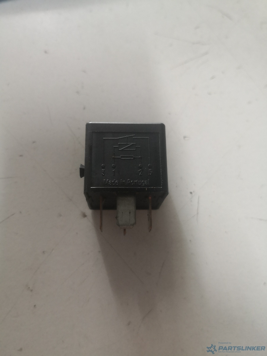 Releu AUDI A8 III (4H2, 4H8, 4HC, 4HL) [ 2009 - 2018 ] OEM 105022a – foto 2