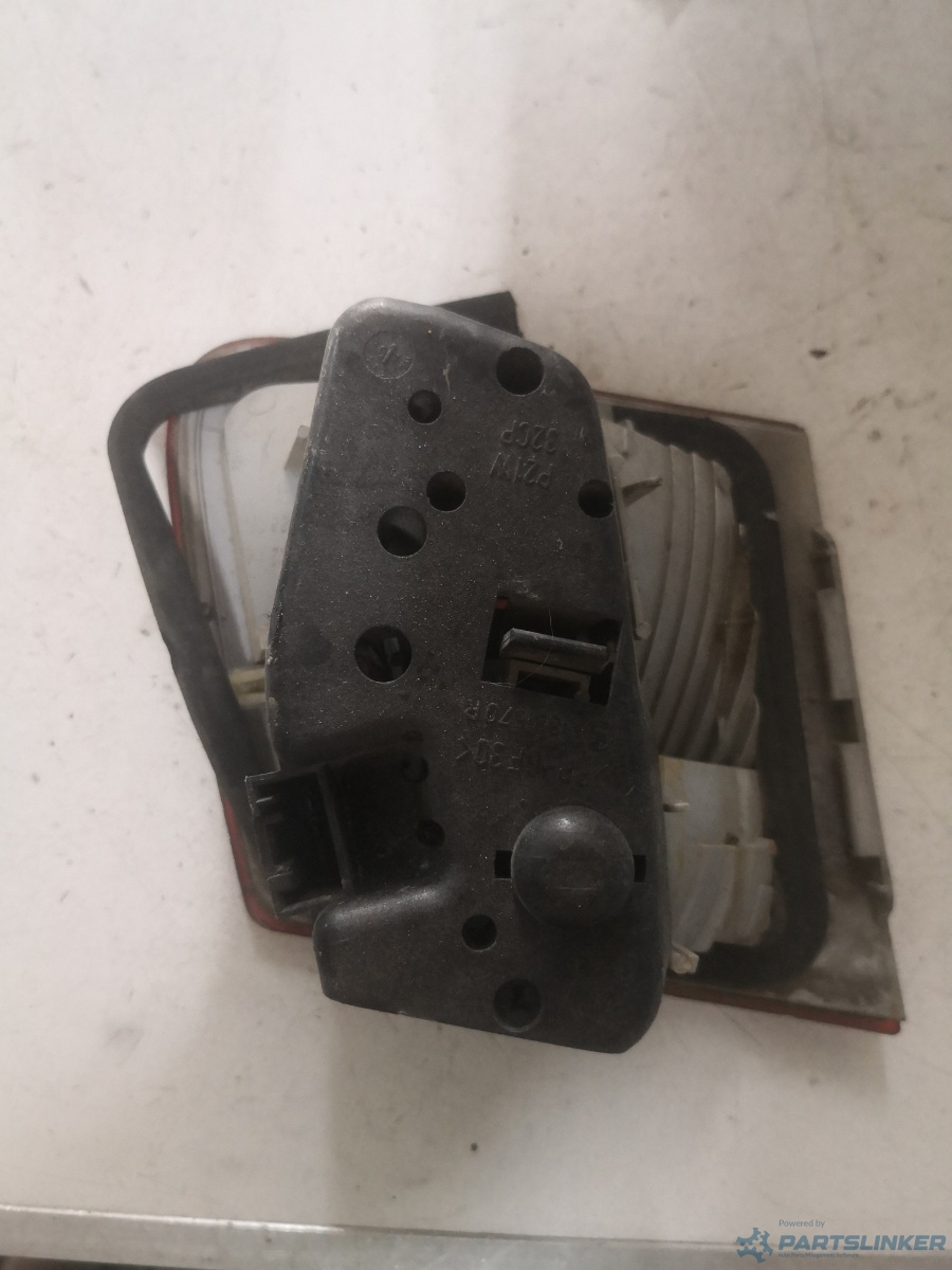 Lampa spate / stop dreapta spate BMW 3 IV Touring (E46) [ 1999 - 2005 ] – foto 2
