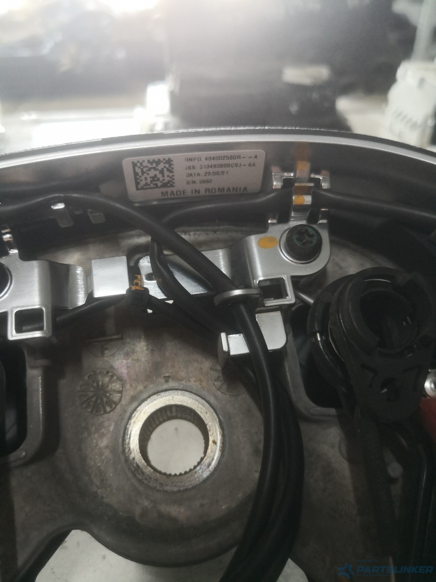 Volan DACIA DUSTER [ 2017 -> ] OEM 484002560r – foto 2