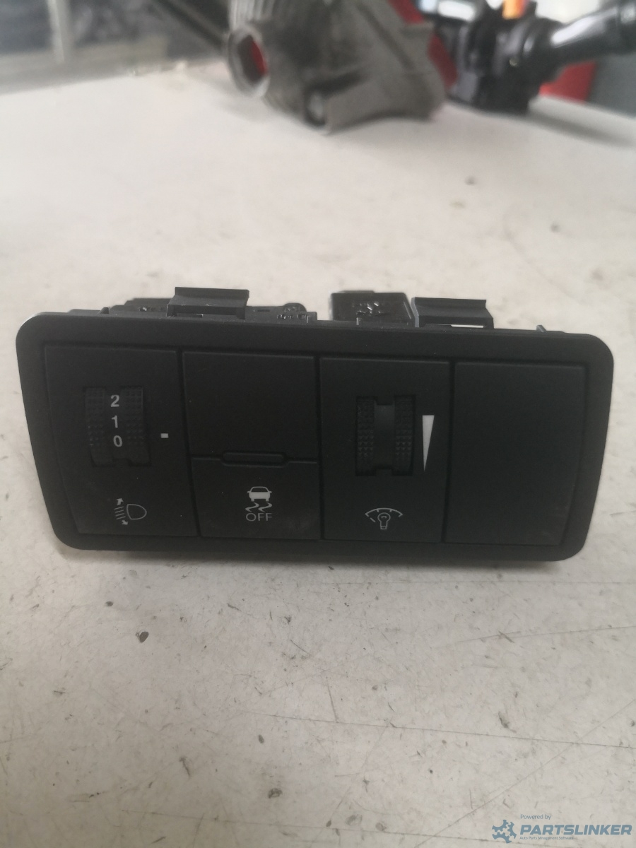 Reglaj faruri KIA VENGA (YN) [ 2010 - > ] OEM 3791001110