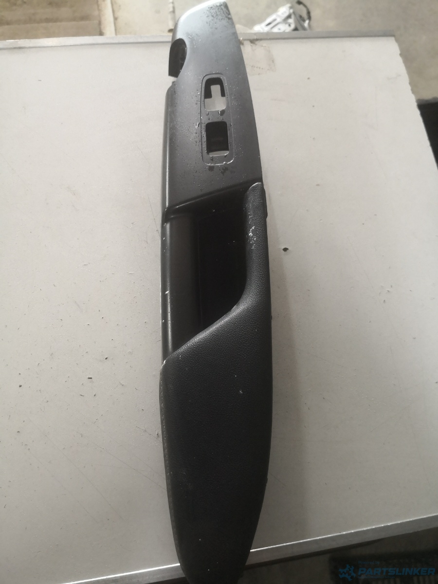 Ornament usa stanga fata KIA SPORTAGE (QL, QLE) [ 2015 - > ] OEM 82720f1010