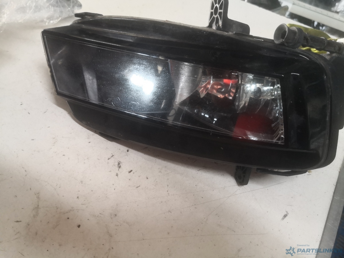 Proiector ceata dreapta fata VOLKSWAGEN GOLF VII Estate (BA5, BV5) [ 2013 - > ] OEM 5g0941662d