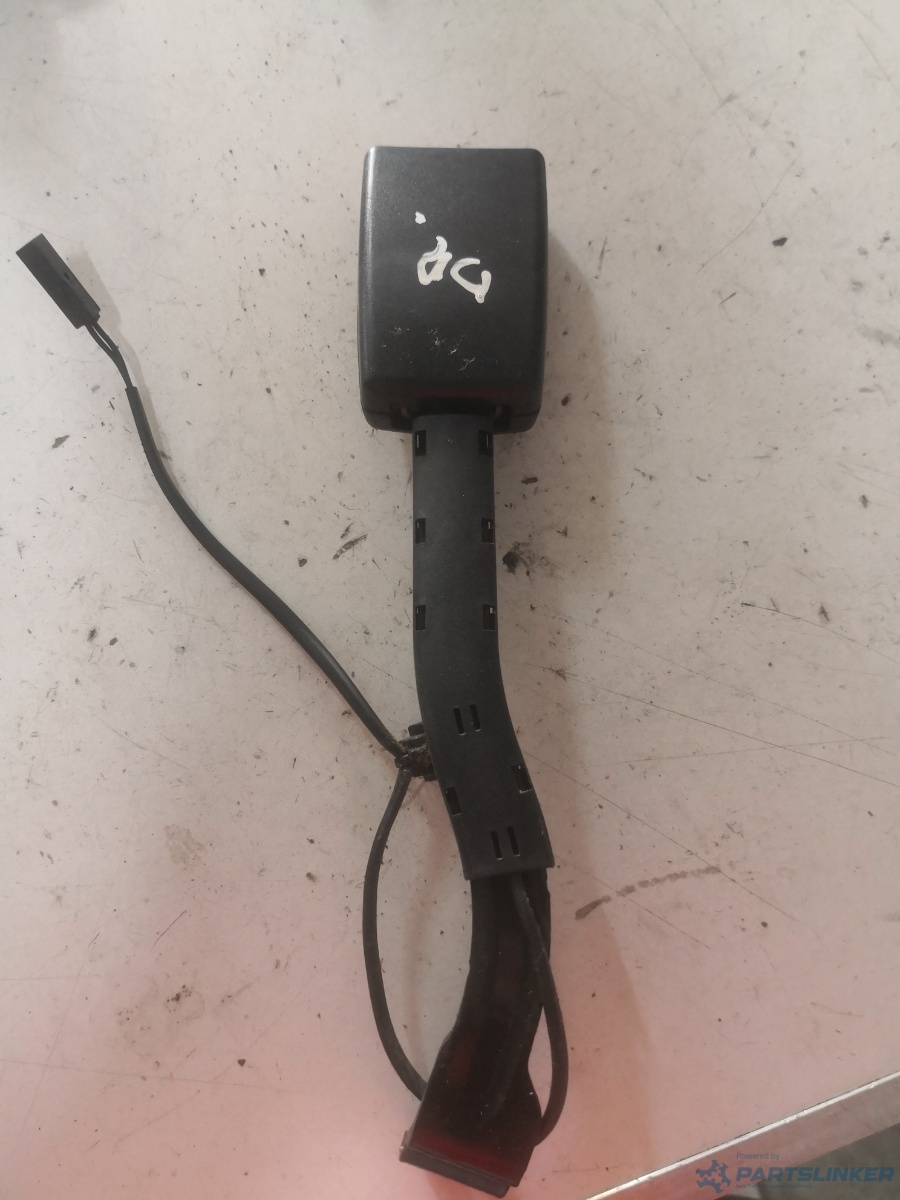 Pretensionare  dreapta fata VOLKSWAGEN PASSAT (3C2) [ 2005 - 2010 ] OEM 3c0857756
