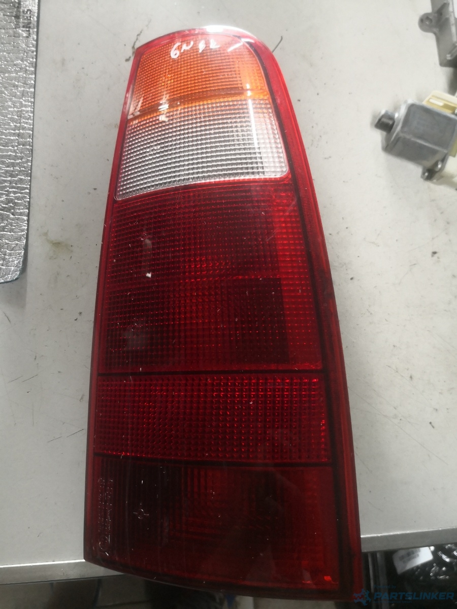 Lampa spate / stop dreapta spate VOLKSWAGEN POLO (6N2) [ 1999 - 2001 ] OEM 6k0945112