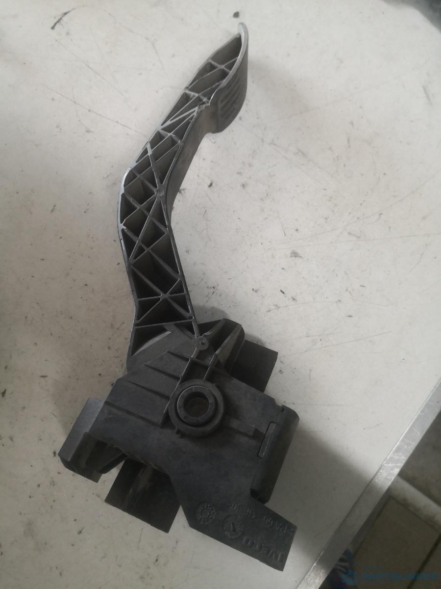 Pedala acceleratie IVECO DAILY 2017> OEM 5801333490