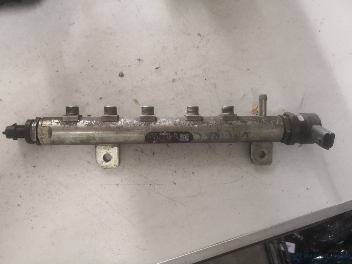 Rampa injectoare OPEL ZAFIRA B (A05) [ 2005 - 2015 ] CDTI (Z 19 DTL) 74KW|100HP OEM 0445214056