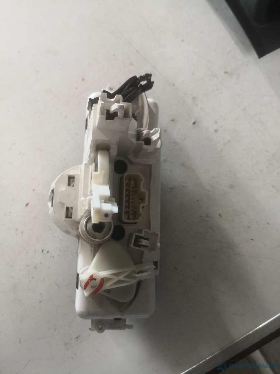 Climatizare RENAULT MEGANE II (BM0/1_, CM0/1_) [ 2001 - 2012 ] OEM 69420003 – foto 2