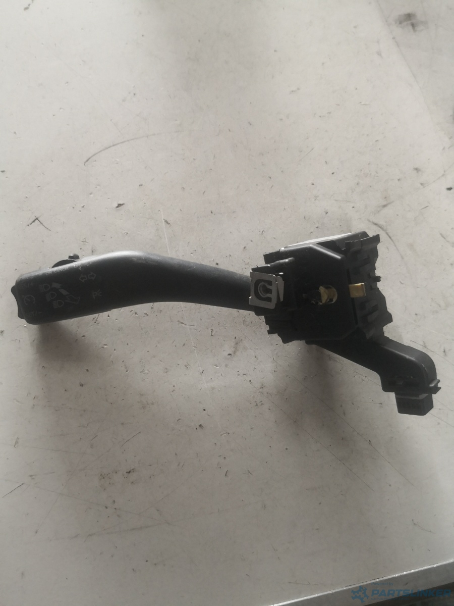 Maneta semnalizare VOLKSWAGEN GOLF V (1K1) [ 2003 - 2009 ] OEM 1k0953513g