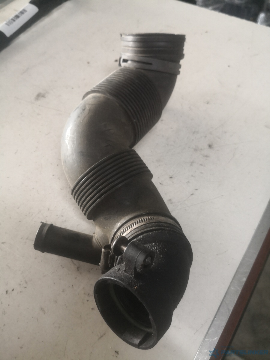 Furtun intercooler turbo SKODA SUPERB (3T4) [ 2008 - 2015 ] OEM 3c0129654m