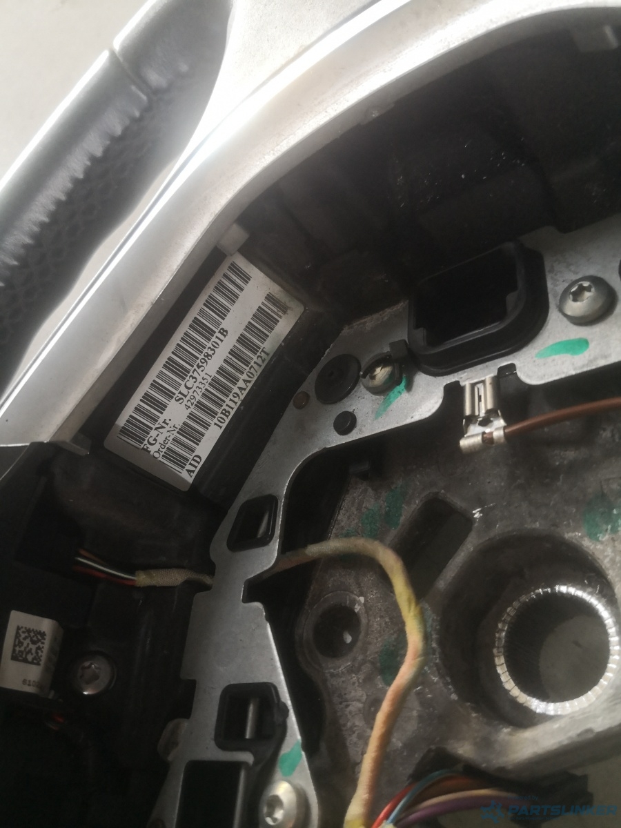 Volan BMW 5 (F10) [ 2009 - 2016 ] OEM 37598301b – foto 2