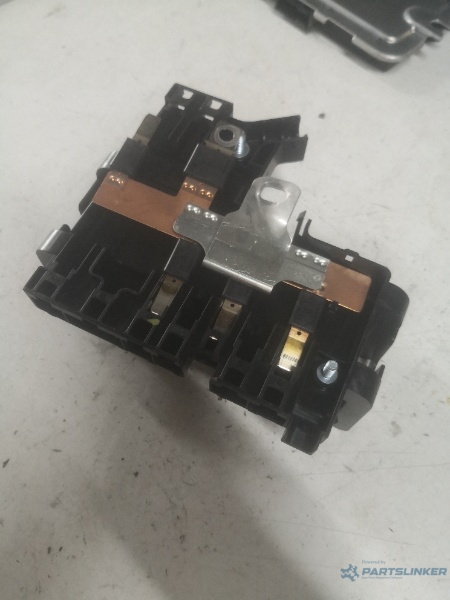 Panou sigurante baterie BMW X3 II (F25) [ 2010 - 2017 ] OEM 10688710