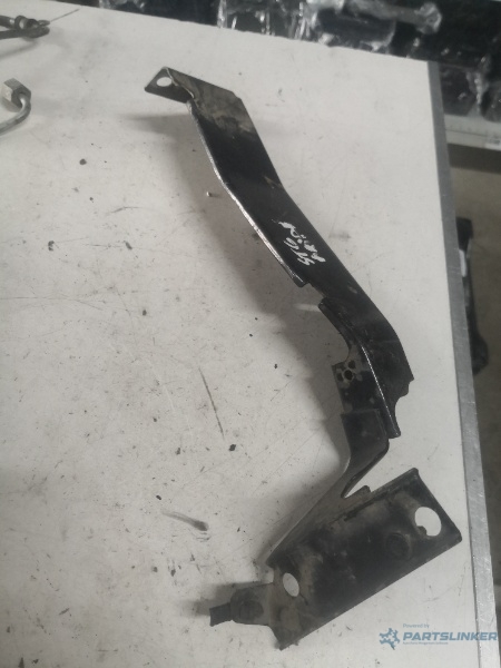 Suport aripa dreapta fata AUDI A4 IV 8K2, B8 2007 - 2015 8k0821136a – foto 2