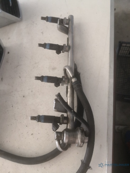 Rampa retur injectoare AUDI A4 II (8E2, B6) [ 2000 - 2005 ] 2.0 (ALT) 96KW|130HP