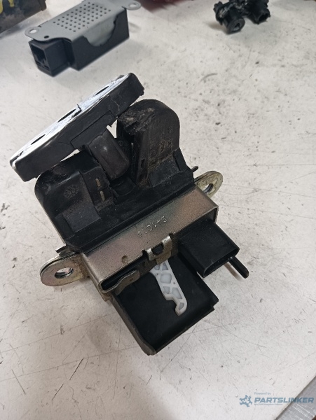 Broasca haion VOLKSWAGEN TIGUAN (5N_) [ 2007 - > ] TDI 4motion (CBBB, CFGB) 125KW|170HP OEM 5mc827505