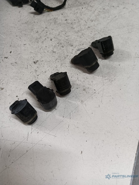 Senzori parcare fata fata VOLKSWAGEN GOLF VI (5K1) [ 2008 - 2013 ] OEM 4h0919275