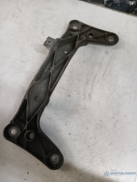 Suport cutie viteze BMW 3 V Coupe (E92) [ 2005 - 2013 ] OEM 6778060