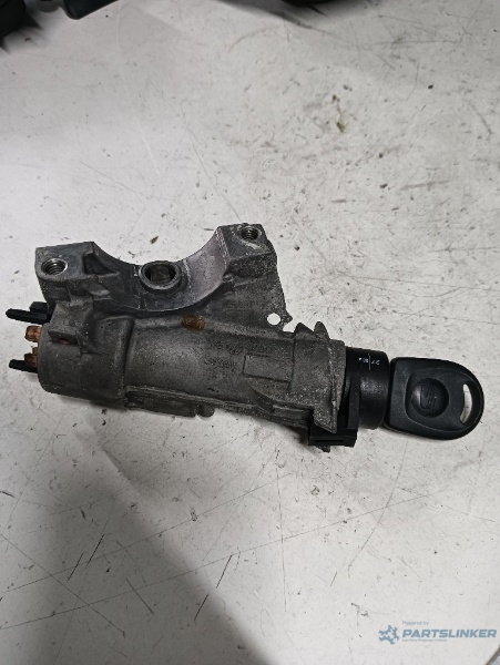 Contact cu cheie SEAT IBIZA V (6J5, 6P1) [ 2008 - > ] 1.2 (BZG, CGPA, CJLB) 51KW|70HP OEM 4b0905851c