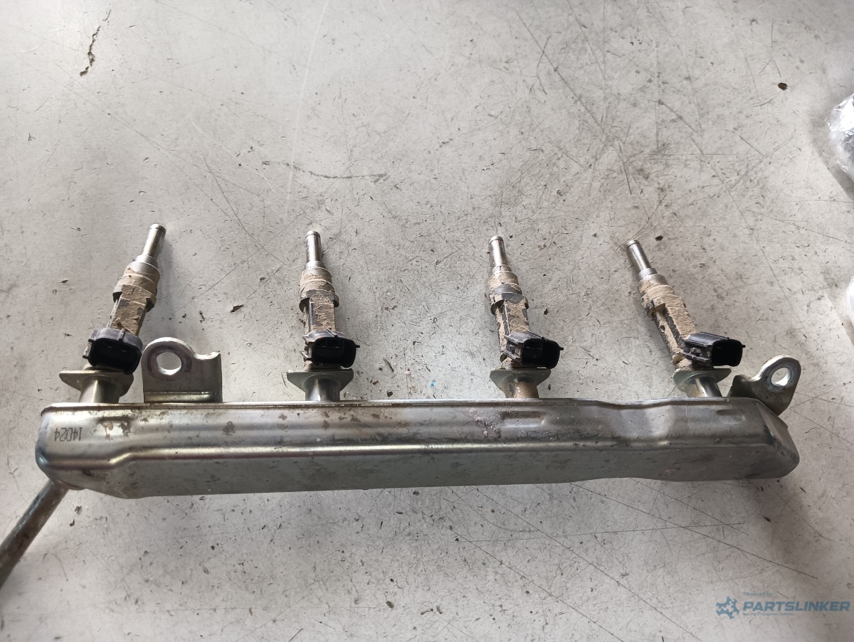 Rampa injectoare TOYOTA COROLLA 1.3 i 2015 OEM 2320847010