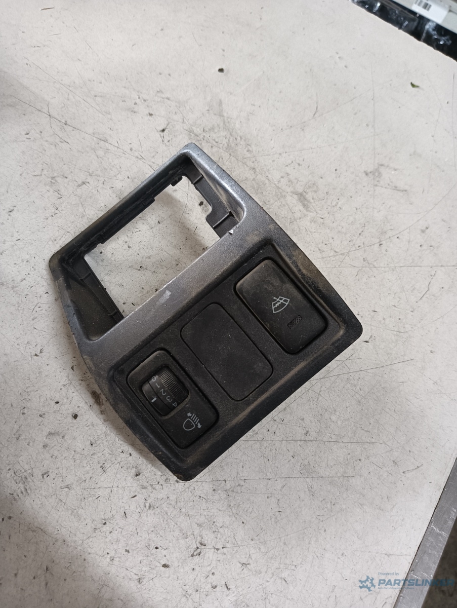 Reglaj faruri LEXUS IS II Saloon (GSE2_, ALE2_, USE2_) [ 2005 - 2013 ]