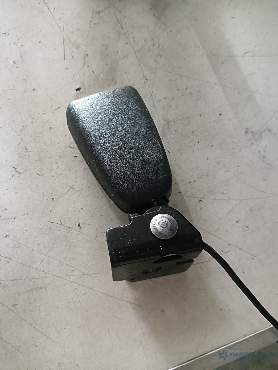 Pretensionare  dreapta spate VOLVO V50 (MW, 545) [ 2003 - 2012 ]