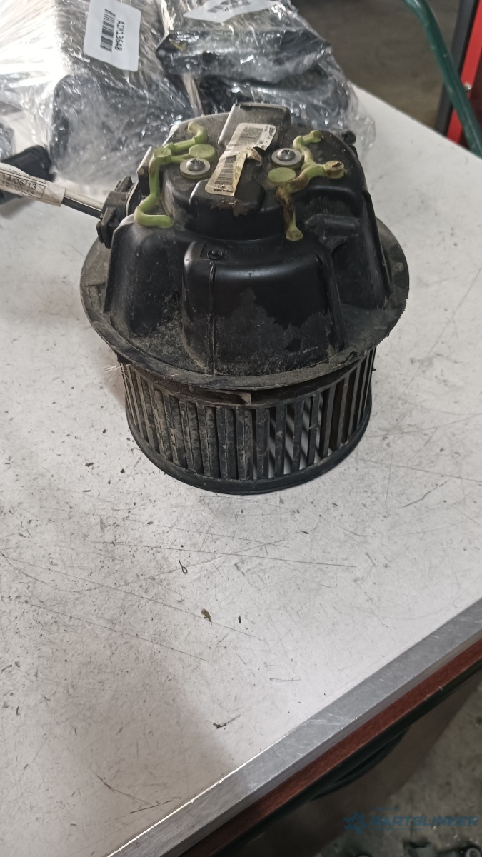Aeroterma DACIA DUSTER [ 2010 - > ] OEM 240759865r – foto 2