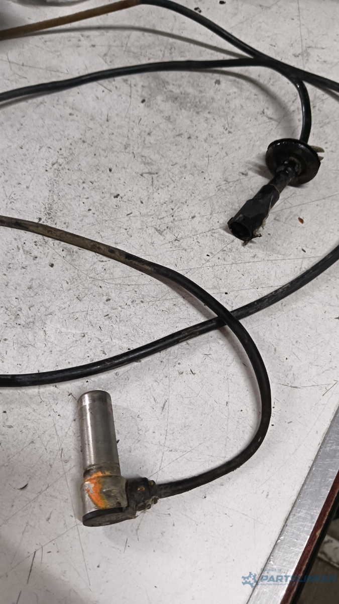 Senzor ABS stanga spate LAND ROVER RANGE ROVER II (LP_, P38A) [ 1994 - 2002 ] – foto 2