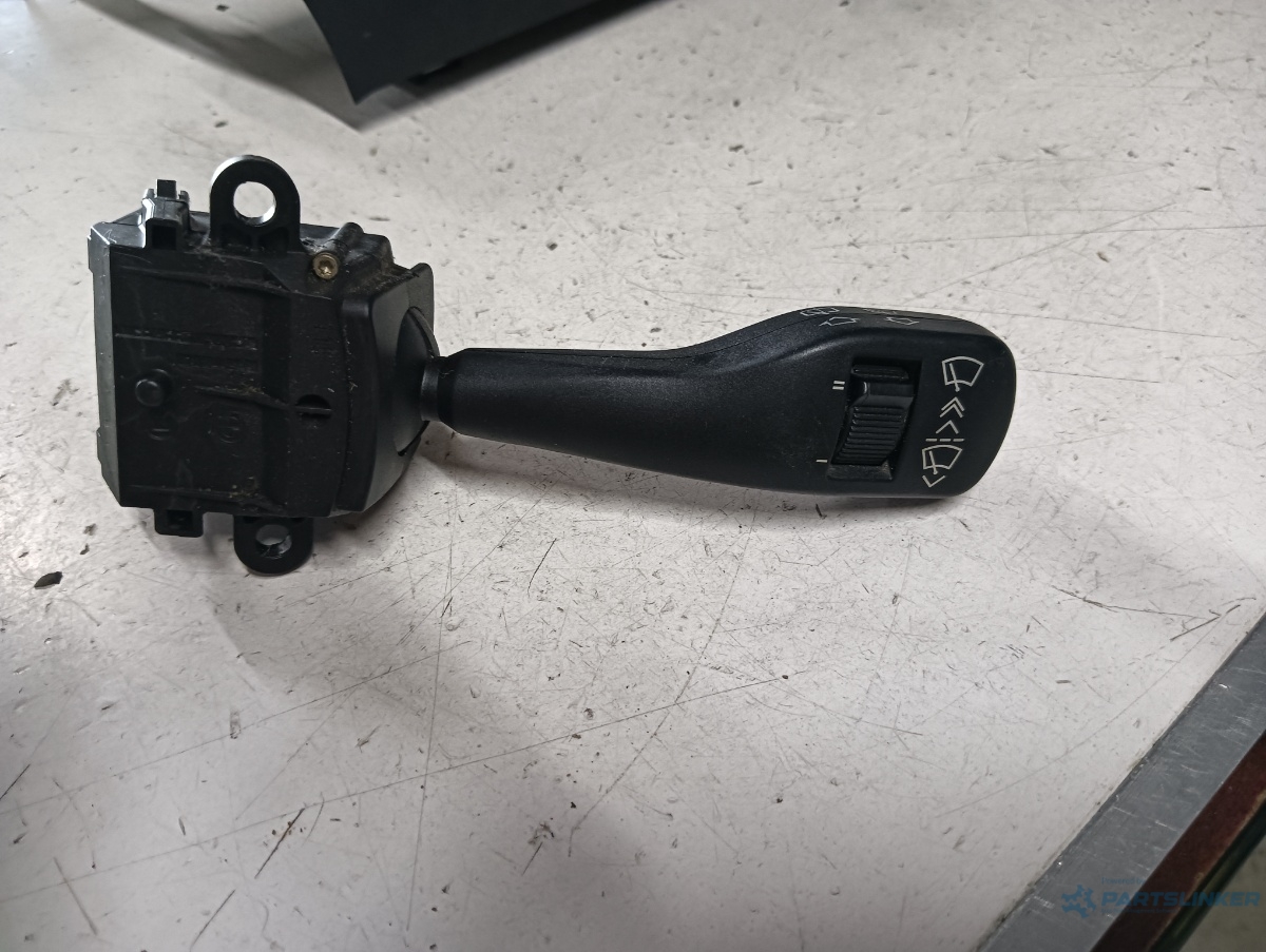 Maneta stergatoare BMW X3 (E83N) [ 2003 - 2011 ] OEM 8363669