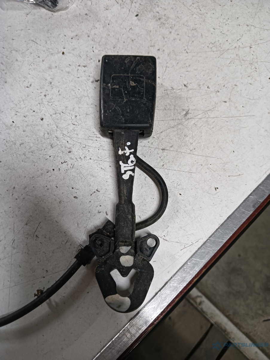 Pretensionare  stanga fata AUDI A6 III Avant (4F5, C6) [ 2005 - 2011 ]