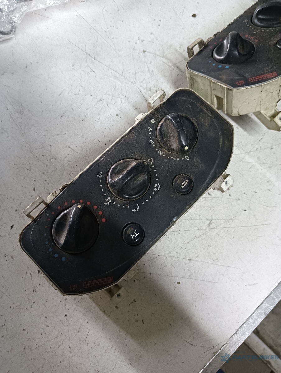 Climatizare RENAULT CLIO II (BB0/1/2_, CB0/1/2_) [ 1998 - > ] OEM 1848819961