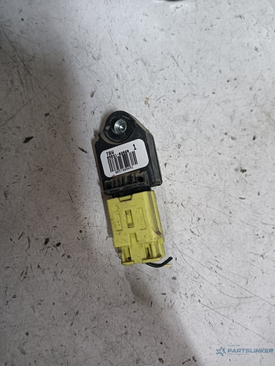 Senzor impact airbag PEUGEOT 107 [ 2005 - > ] OEM 8983102020