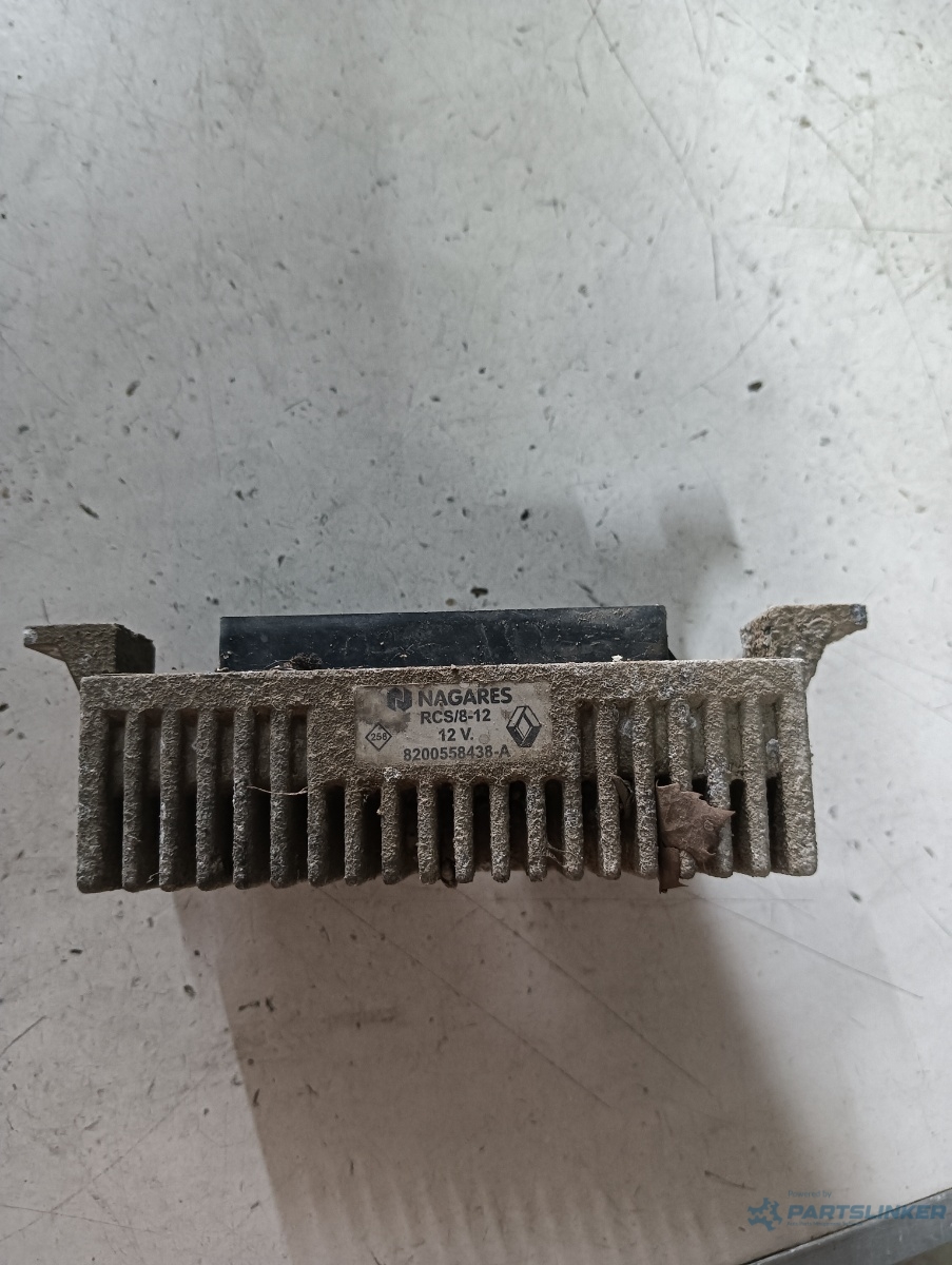 Releu bujii RENAULT MEGANE II Saloon (LM0/1_) [ 2003 - > ] OEM 8200558438