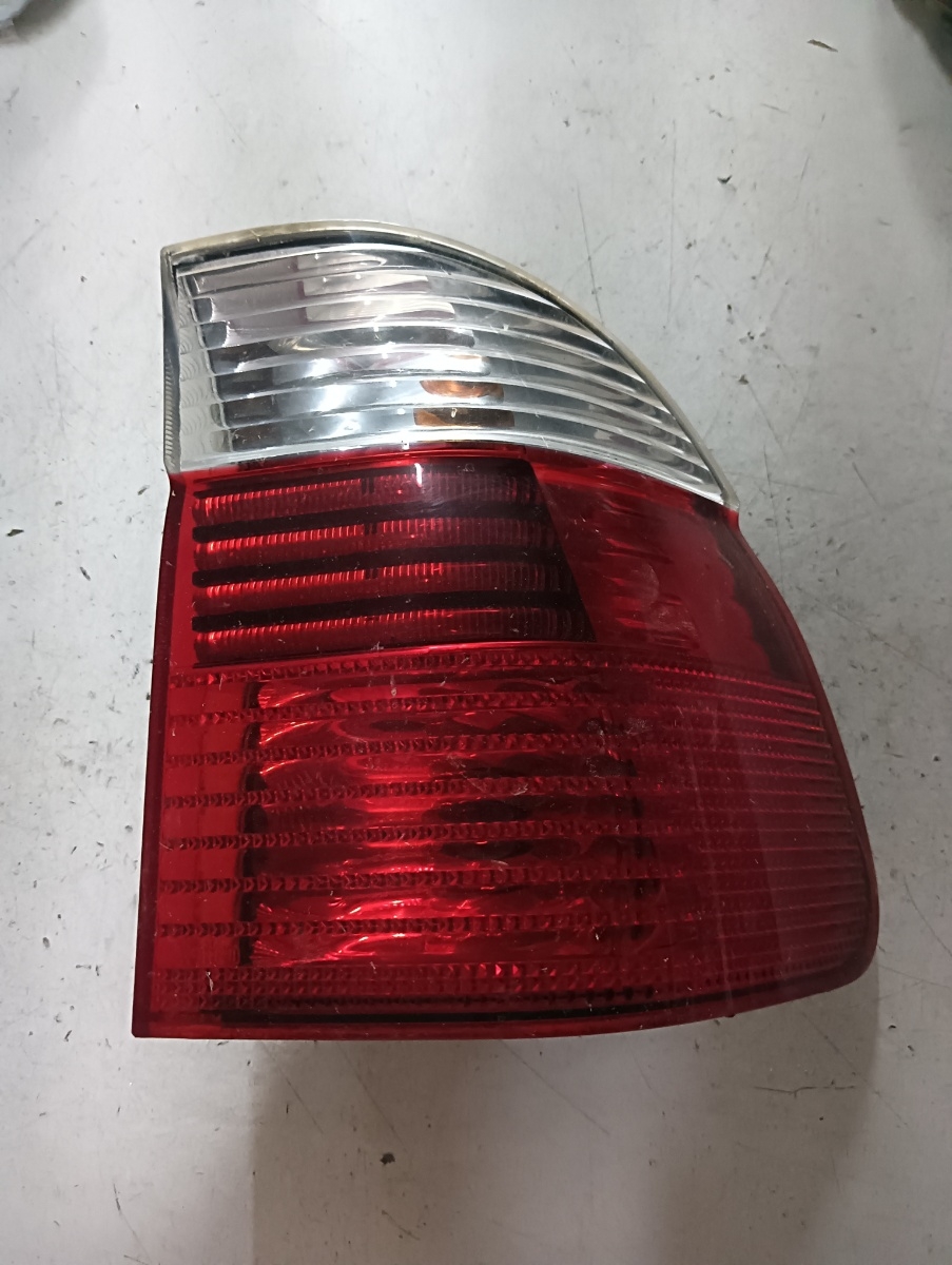 Lampa spate / stop dreapta spate BMW 5 (E39) [ 1995 - 2003 ] OEM 2496339