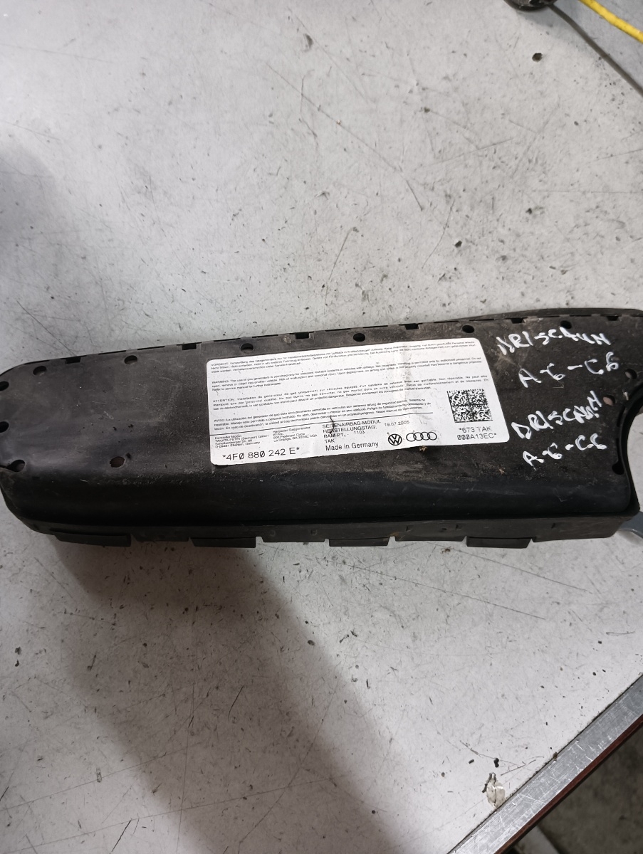 Airbag scaun  dreapta fata AUDI A6/S6 III Saloon (4F2, C6) [ 2004 - 2011 ] OEM 4f0880242e