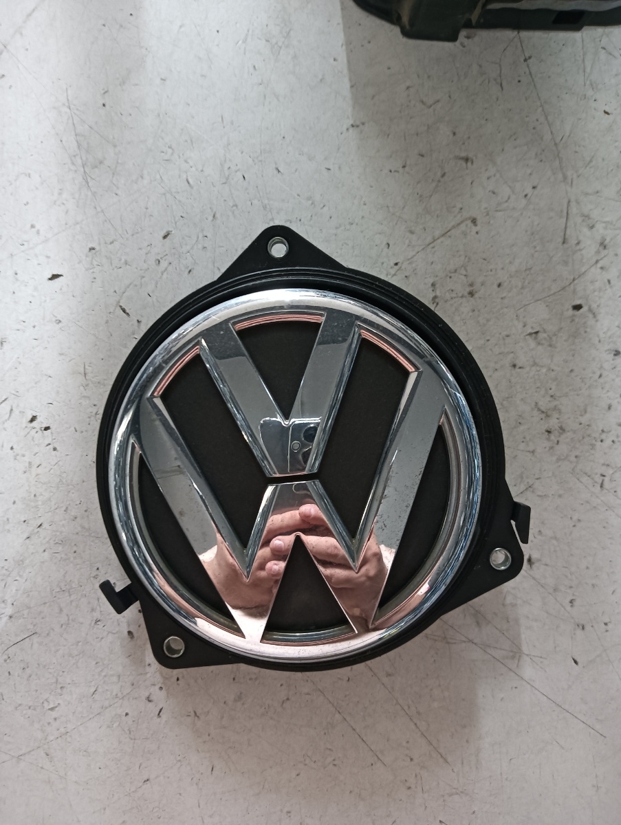 Broasca haion VOLKSWAGEN GOLF VI (5K1) [ 2008 - 2013 ] OEM 6r0827469c