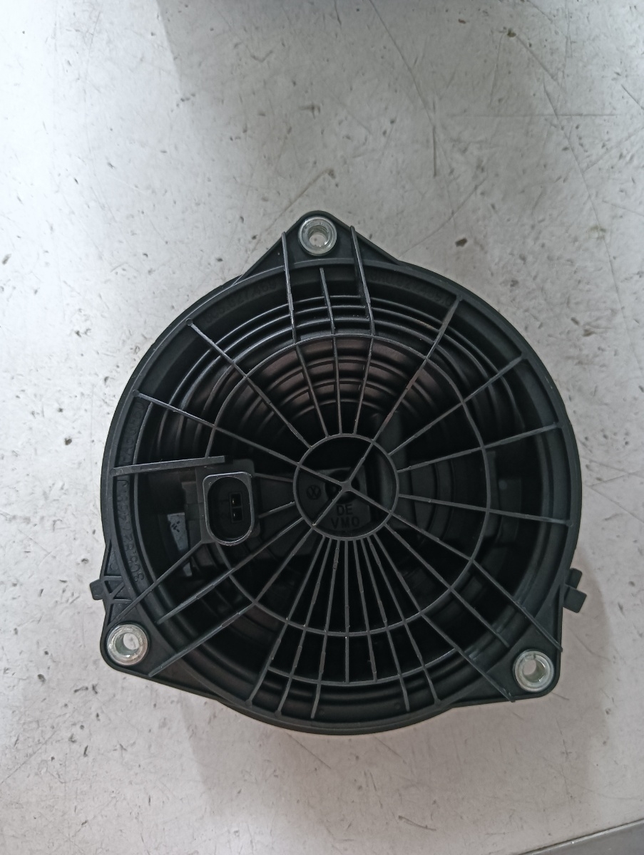 Broasca haion VOLKSWAGEN GOLF VI (5K1) [ 2008 - 2013 ] OEM 6r0827469c – foto 2